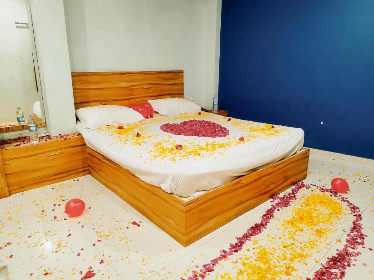 Hotel Guru Kripa - 500Mtr From Shreenathji Temple Nāthdwāra Zewnętrze zdjęcie